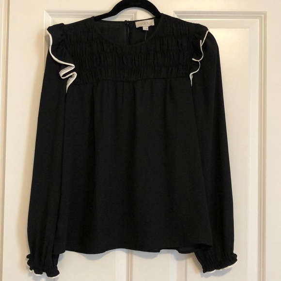 NWT Loft Outlet Black Smocked Ruffle top, sz S - Picture 1 of 4